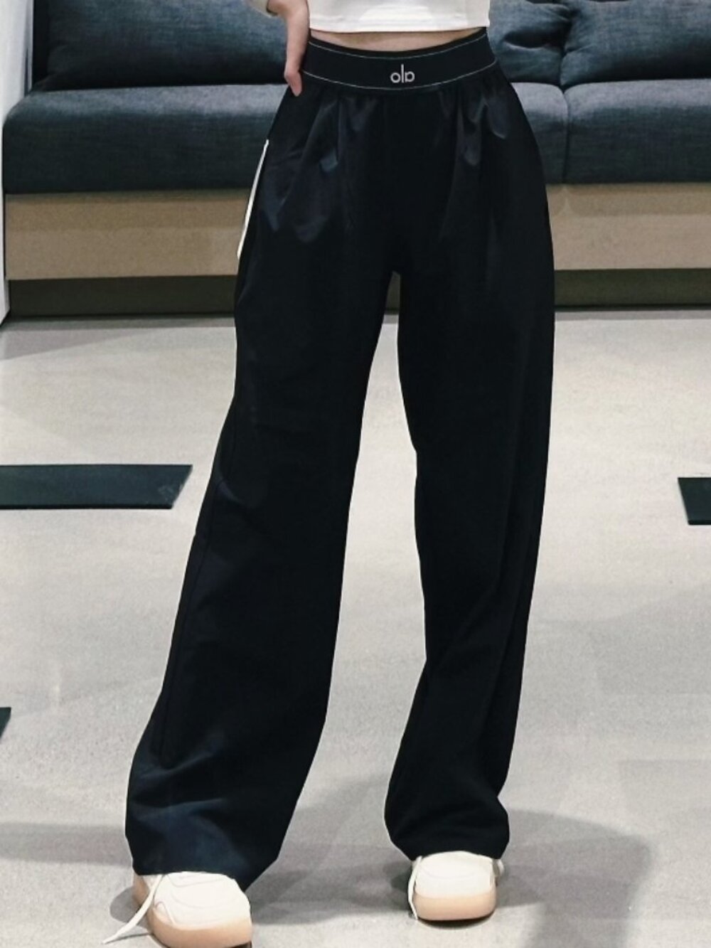 Brand New ALO Yoga Black Suit Up Trousers✨Summer Casual Athletic Pants (Regular) - Picture 2 of 7